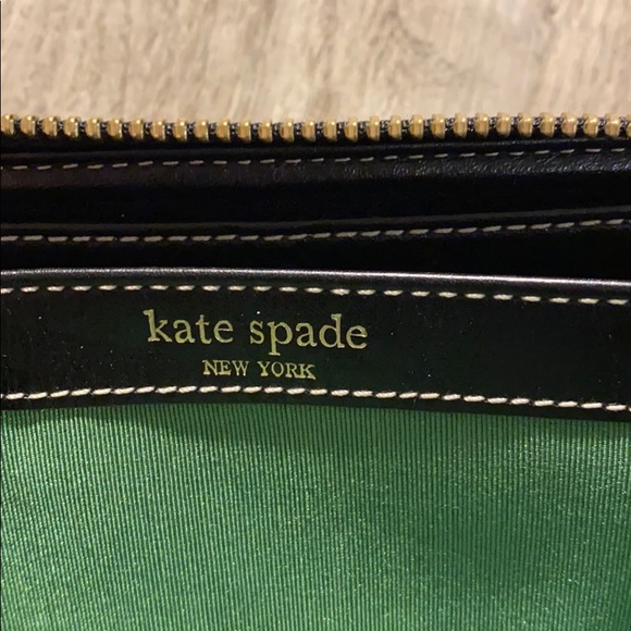 Kate Spade Wallet - Picture 5 of 7
